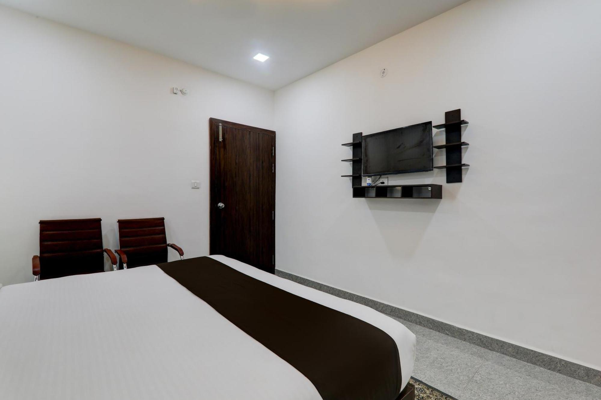 Super Hotel O Flagship Hotel Mk Palace Лакхнау Экстерьер фото